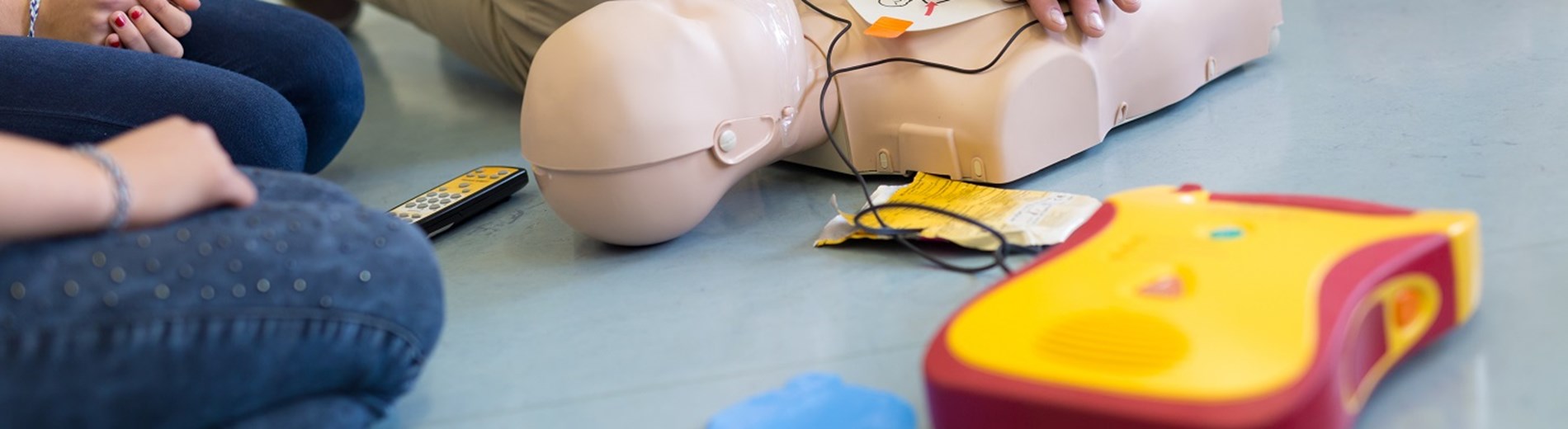 Dover: New defibrillator installed outside café at Kearsney Abbey